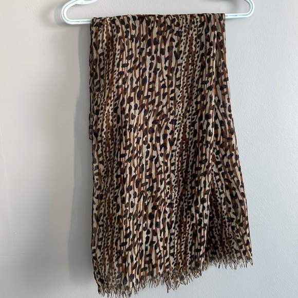 Leopard print scarf shawl wrap - Picture 1 of 3